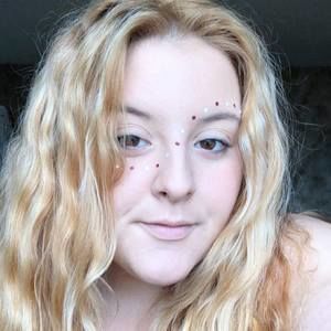 Meet your Posher, Jocelyne